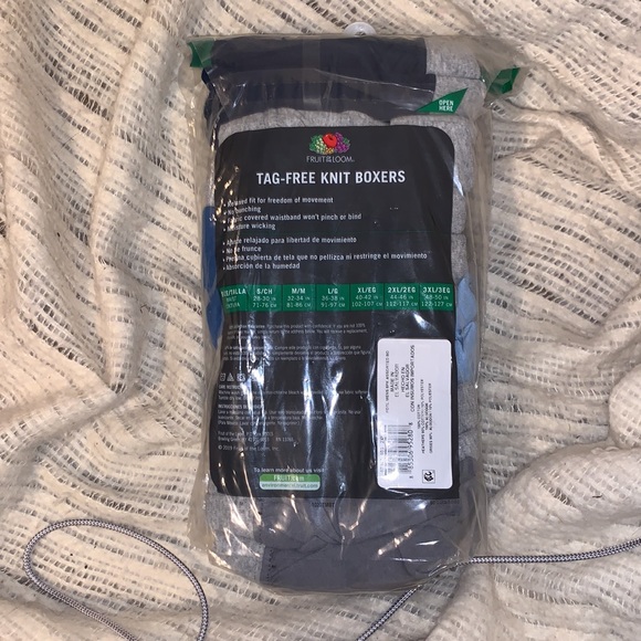 Fruit of the Loom 6 Tag Free Knot Boxers 2XL New - Picture 4 of 4